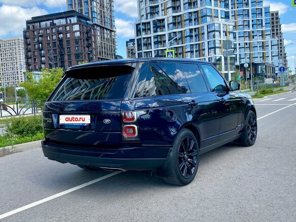 2020 Land Rover Range Rover IV Рестайлинг, синий, 6650000 рублей - вид 3