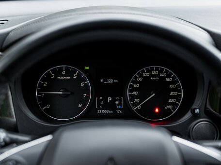 2020 Mitsubishi Outlander III Рестайлинг 3, белый, 1499000 рублей, вид 5