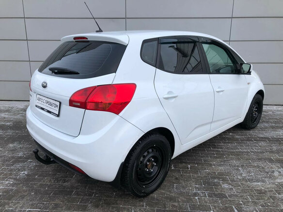 2014 Kia Venga 5-speed I, белый - вид 4