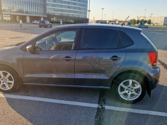 2010 Volkswagen Polo V, серый, 630000 рублей - вид 14