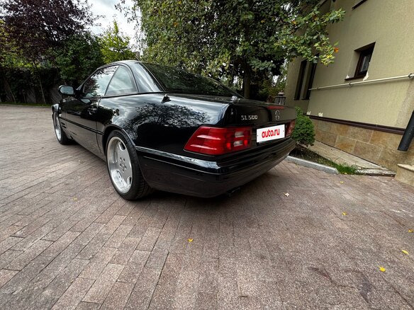 2000 Mercedes-Benz SL-Класс 500 IV (R129) Рестайлинг 2, чёрный, 12500000 рублей - вид 6