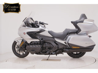 2025 Honda GL 1800 Gold Wing, серый, 3400000 рублей, вид 2
