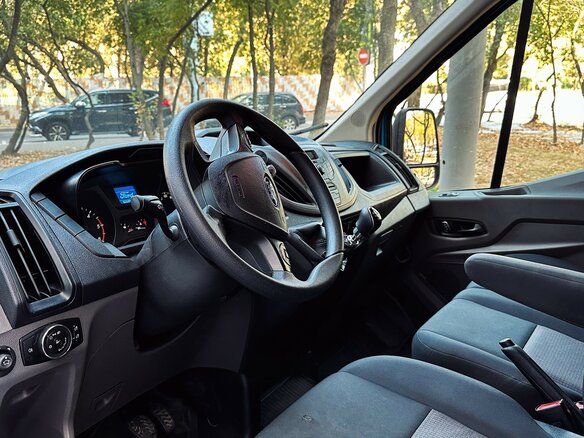 2021 Ford Transit, коричневый, 3600000 рублей - вид 6