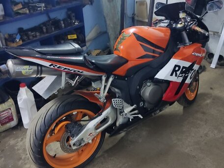 2005 Honda CBR 1000 RR/RA Fireblade, оранжевый, 500000 рублей, вид 2