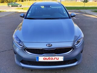 2021 Kia Ceed III, серебристый, 1250000 рублей, вид 1