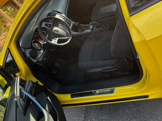 2011 Opel Astra GTC J Рестайлинг, жёлтый, 990000 рублей, вид 4