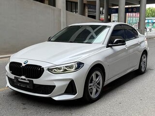 2022 BMW 1 серии 120i III (F52) Рестайлинг, белый, 1636000 рублей, вид 1