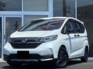 2023 Honda Freed II Рестайлинг, белый, 1310000 рублей, вид 3