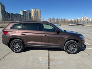 2020 Skoda Kodiaq I, коричневый, 2899999 рублей, вид 5