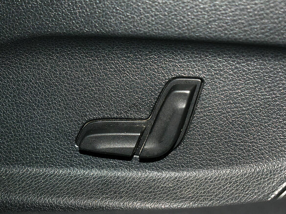 2016 Mercedes-Benz C-Класс 200 IV (W205), чёрный - вид 13