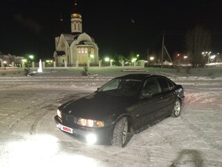 2002 BMW 5 серии 525i IV (E39) Рестайлинг, чёрный, 700000 рублей, вид 1