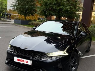 2020 Kia K5 III, синий, 2020000 рублей, вид 1