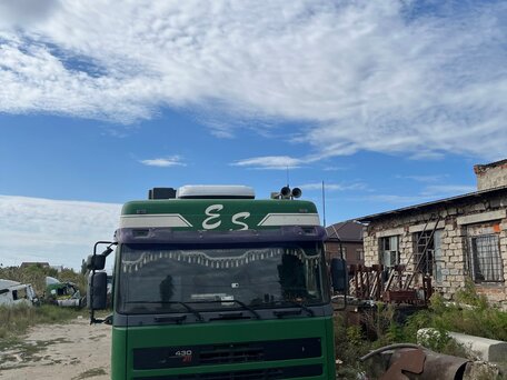 1994 DAF 95, зелёный, 1400000 рублей, вид 1