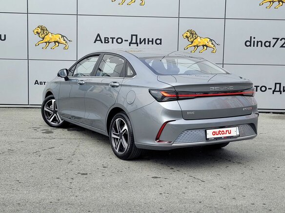 2025 BAIC U5 Plus, серый - вид 4