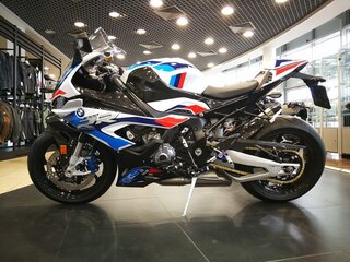 2021 BMW M 1000 RR, белый, 3490000 рублей, вид 2