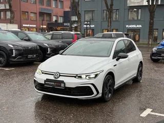 2023 Volkswagen Golf VIII, белый, 2220000 рублей, вид 1