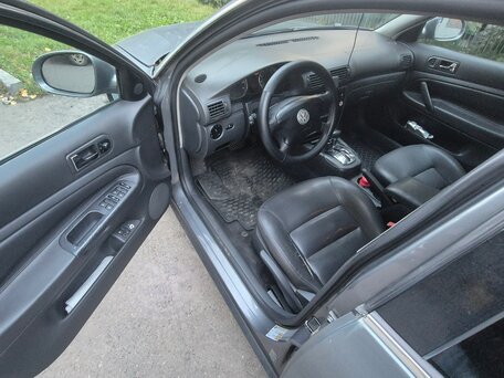 2004 Volkswagen Passat B5 Рестайлинг, серый, 295000 рублей, вид 4