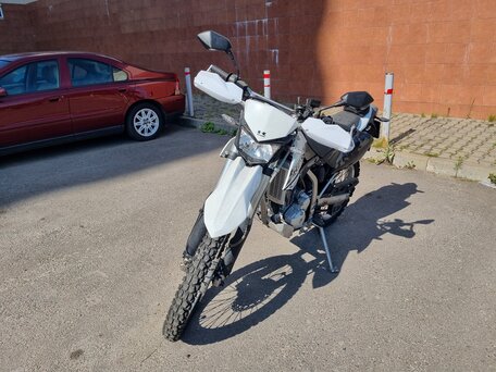 2018 Kawasaki KLX 250, белый, 499000 рублей, вид 2