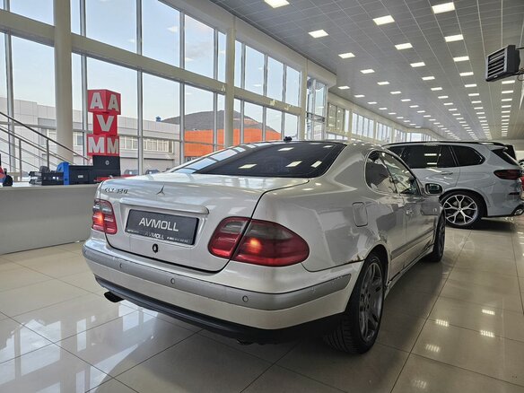 1998 Mercedes-Benz CLK-Класс 320 I (W208), серебристый, 275000 рублей - вид 5