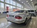 1998 Mercedes-Benz CLK-Класс 320 I (W208), серебристый, 275000 рублей - вид 5