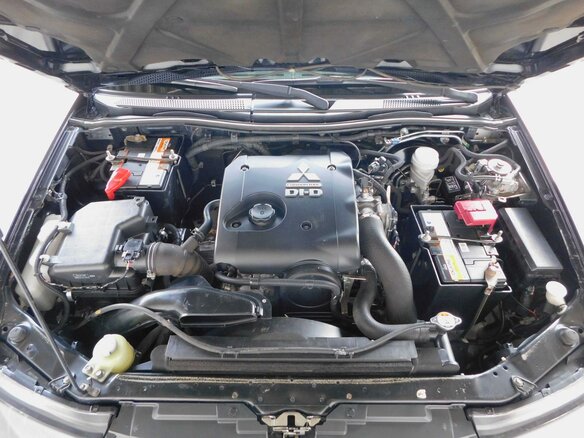 2014 Mitsubishi L200 IV, чёрный - вид 12