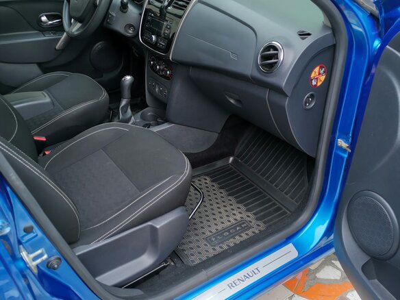 2016 Renault Logan II, синий - вид 2
