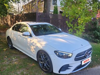 2020 Mercedes-Benz E-Класс 220 d V (W213, S213, C238) Рестайлинг, белый, 5700000 рублей, вид 2