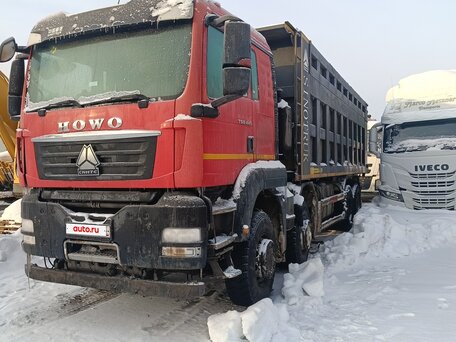 2022 Sinotruk Howo ZZ3327, красный, 4129999 рублей, вид 2