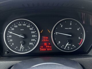 2011 BMW X5 30d II (E70) Рестайлинг, белый, 2550000 рублей, вид 4