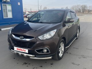 2013 Hyundai ix35 I Рестайлинг, коричневый, 998000 рублей, вид 3