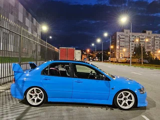 2007 Mitsubishi Lancer Evolution IX, голубой, 2800000 рублей, вид 2