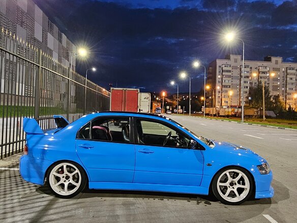 2007 Mitsubishi Lancer Evolution IX, голубой, 3200000 рублей - вид 1
