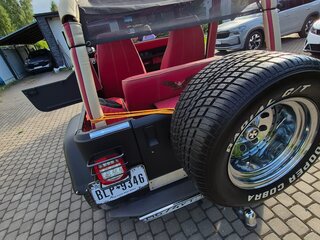1994 Jeep Wrangler I (YJ), чёрный, 1650000 рублей, вид 5