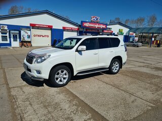 2010 Toyota Land Cruiser Prado 150 Series, белый, 3145000 рублей, вид 1