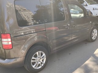 2012 Volkswagen Caddy III Рестайлинг, коричневый, 1400000 рублей, вид 4