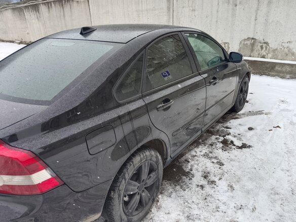 2007 Volvo S40 II, чёрный, 255000 рублей - вид 1