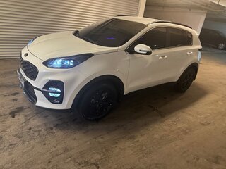 2021 Kia Sportage IV Рестайлинг, белый, 3333333 рублей, вид 1