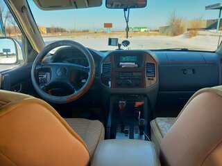 2005 Mitsubishi Pajero III Рестайлинг, чёрный, 1100000 рублей, вид 5
