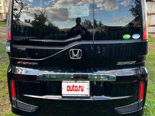 2020 Honda Stepwgn Spada V Рестайлинг, чёрный, 2500000 рублей, вид 4