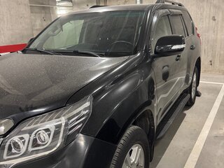 2010 Toyota Land Cruiser Prado 150 Series, чёрный, 2650000 рублей, вид 1