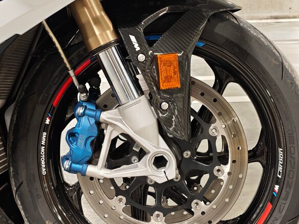 2023 BMW S 1000 RR, белый, 1945000 рублей - вид 10