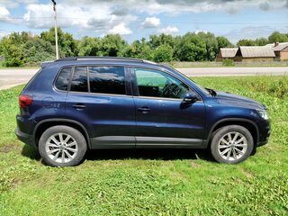 2014 Volkswagen Tiguan I Рестайлинг, синий, 1540000 рублей, вид 4