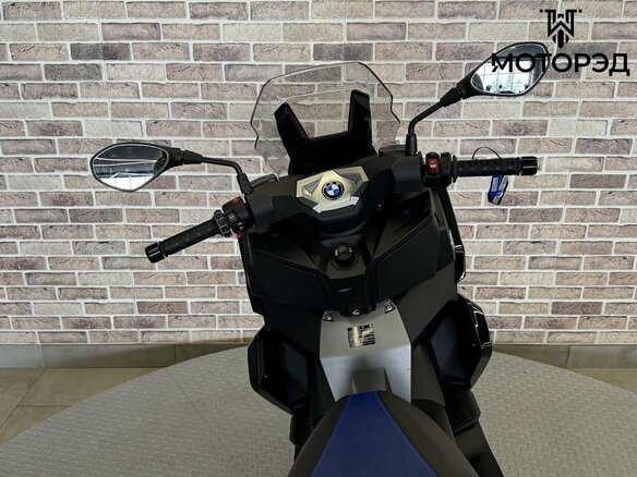 2022 BMW C 400 X, чёрный - вид 4