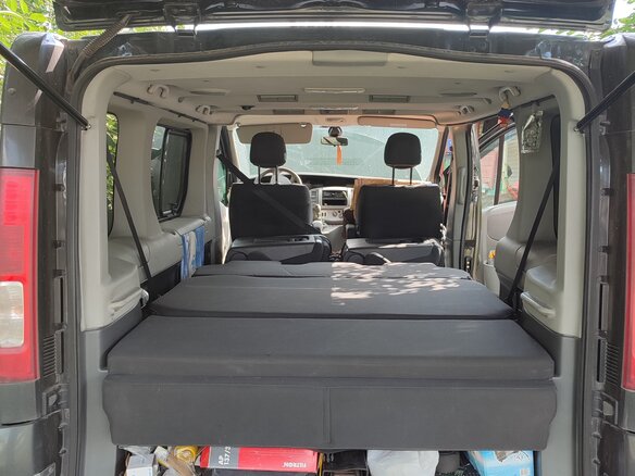 2009 Renault Trafic, чёрный, 2000000 рублей - вид 20