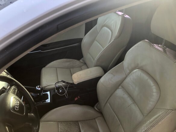 2008 Audi A3 II (8P) Рестайлинг 2, белый, 850000 рублей - вид 8