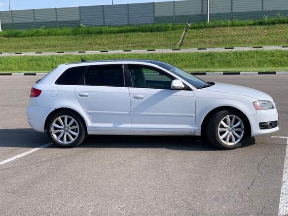 2008 Audi A3 II (8P) Рестайлинг 2, белый, 1650000 рублей - вид 2