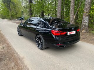 2017 BMW 7 серии Long 725Ld VI (G11/G12), чёрный, 2700000 рублей, вид 5