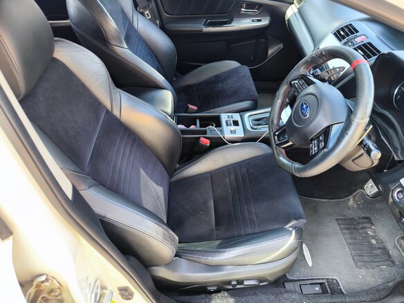 2015 Subaru Levorg I, белый, 2150000 рублей - вид 9