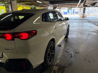 2024 BMW X2 xDrive25i II (U10), белый, 5690000 рублей, вид 3