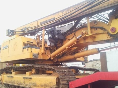 1990 Liebherr Буровые установки, жёлтый, 9480999 рублей, вид 2